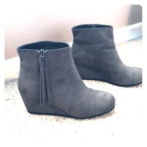 Wedge ankle booties